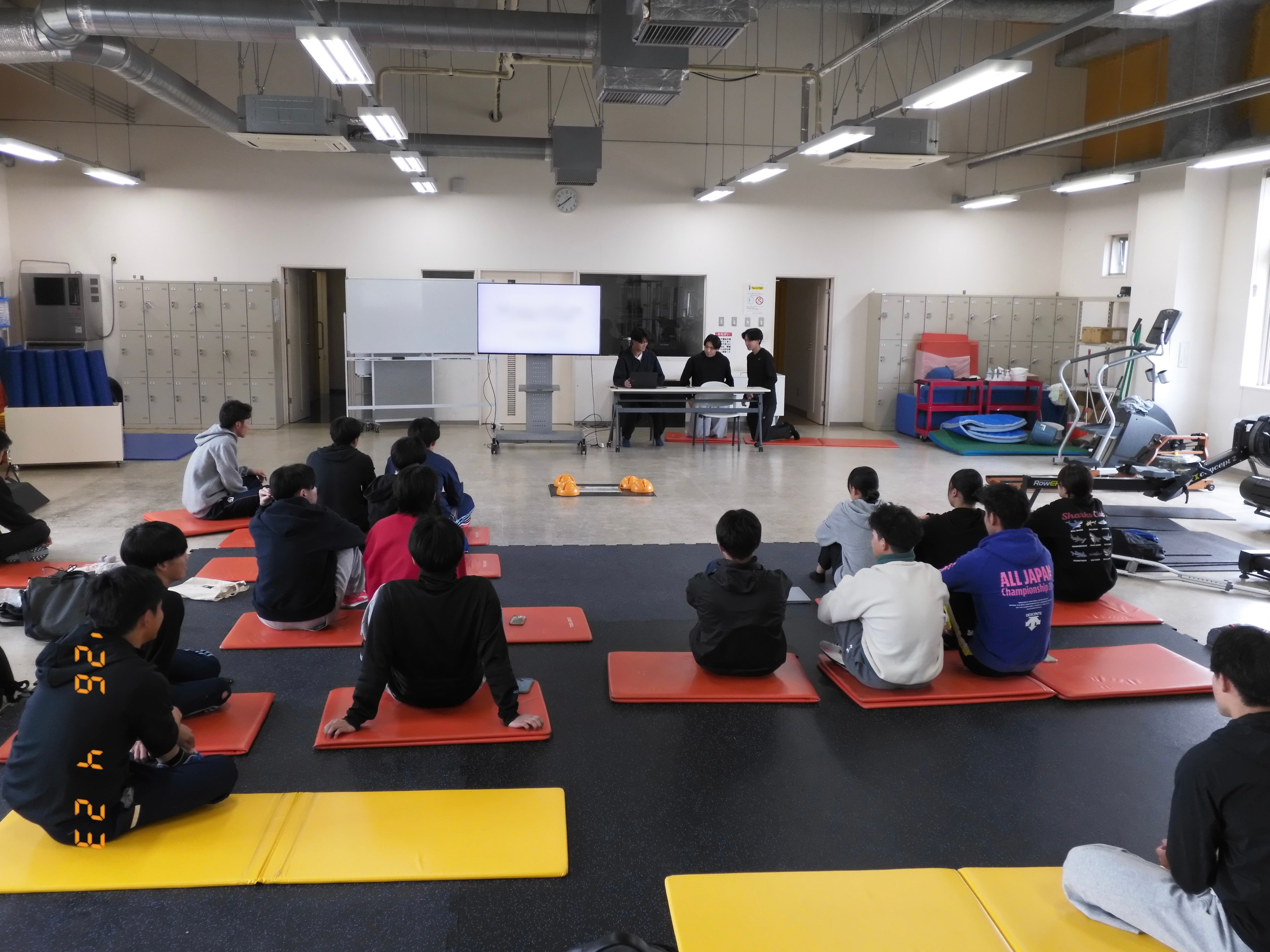 卒論進捗発表の様子